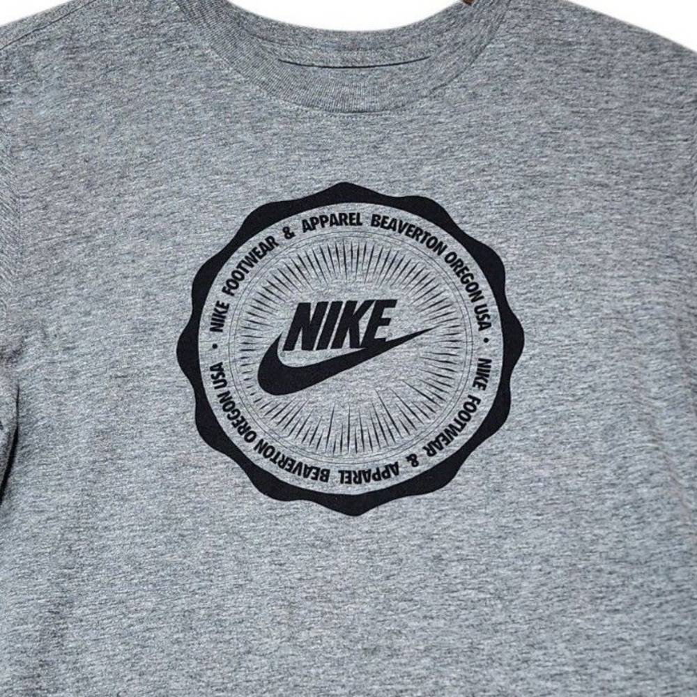 Nike Gray Logo Tee Shirt Mens Size S Short Sleeve Made In Nicaragua
